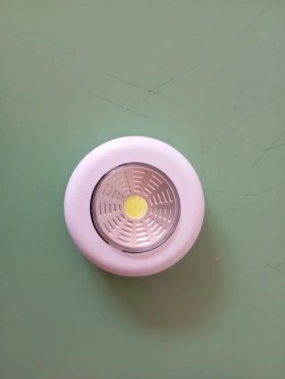 Luce LED a batteria