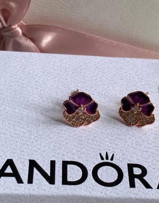 Pendientes Flor Morados