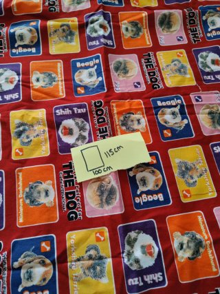 Retal de Tela de Algodón Estampado Perros