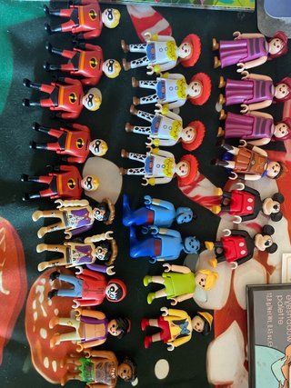 Figure Disney Playmobil da uova Kinder