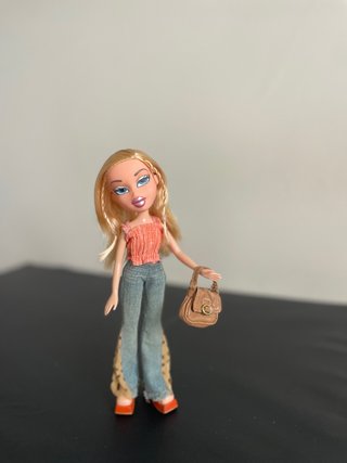 Bratz Cloe Beach Party Strut it (2002)
