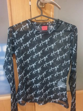 Top de manga larga HUGO BOSS 100% ORIGINAL