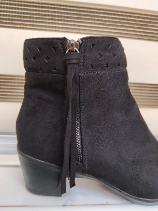 Botines de Ante Negros
