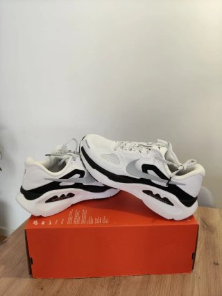 T44 Zapatillas Nike Structure Plus PR