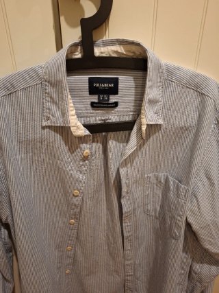 Camisa Pull&Bear Azul y Blanca Talla S