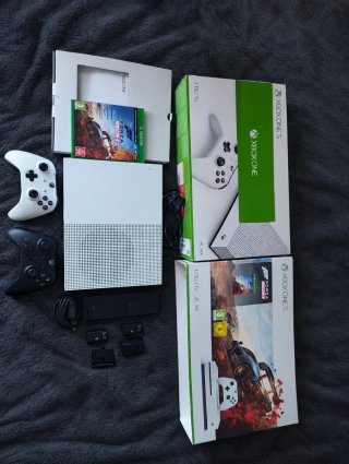 Xbox One S 1TB