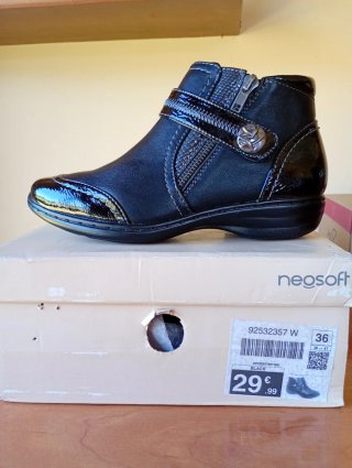 Botines Planos Negros Neosoft Talla 36