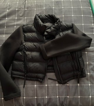 Chaqueta Corta Tipo Plumón Zara Negra