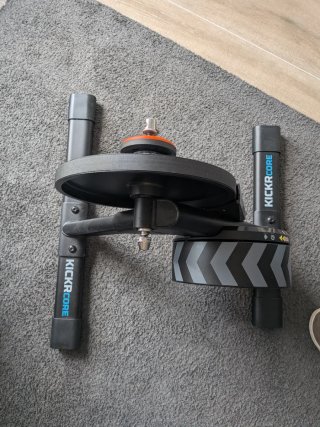 Rodillo de entrenamiento Wahoo KICKR CORE 2