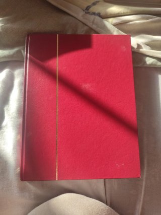 Álbum de Sellos Rojo