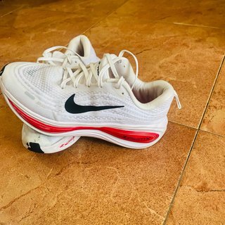 Zapatillas Nike ZoomX Vomero Blancas originales