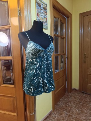 Top de tirantes Stradivarius
