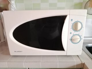 Microondas Bluesky Blanco