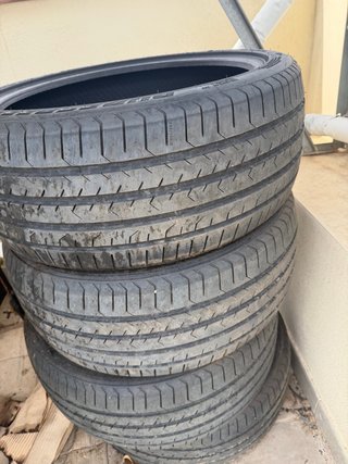 4 Neumáticos 225/40Z R18 92Y XL