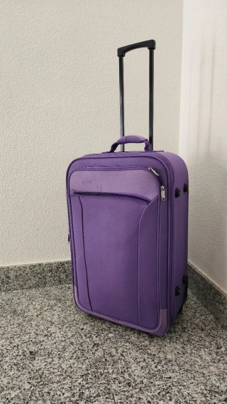 Maleta Mediana Morada