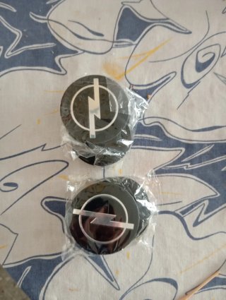 Set de 4 Tapa bujes Opel