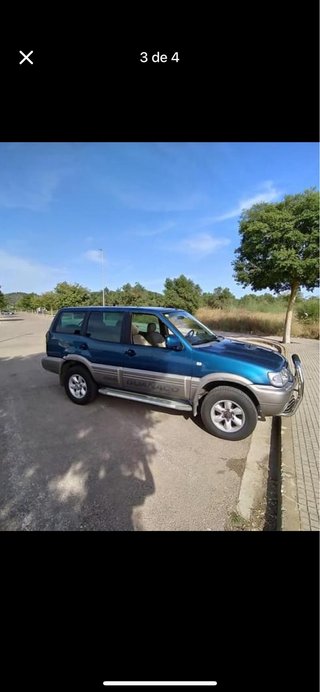 Nissan Terrano II 2001