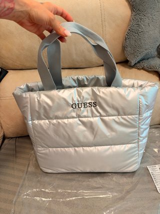 Bolso Guess Plateado