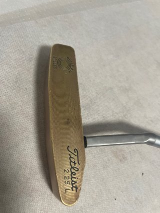 Putter Titleist Bulls Eye Milled 2.25L.