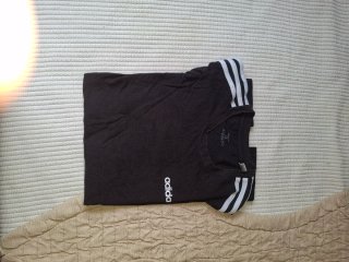 Camiseta Adidas Negra