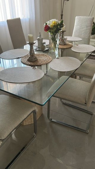 Mesa de Comedor de Vidrio y Piedra
