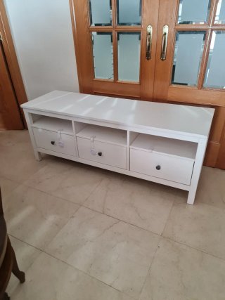 IKEA Hemnes Mueble (Madera maciza) PVP 380€