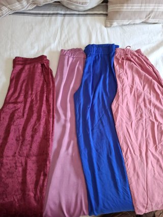 Lote de 4 Pantalones de Raso