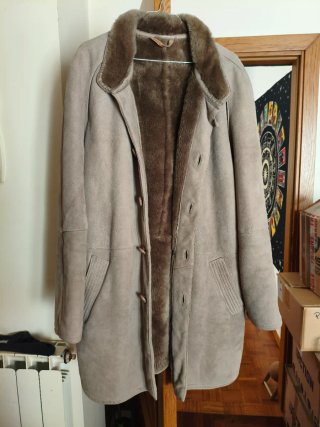 Cappotto di montone beige
