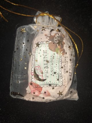 Jabón Praline Oriflame con pintalabios
