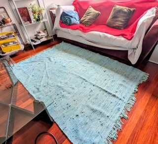 Alfombra azul