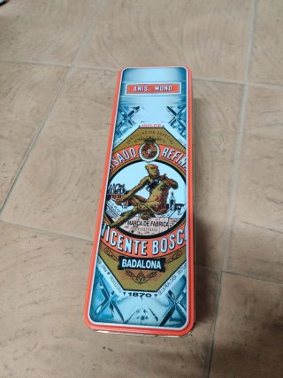 Caja de lata Anís del Mono