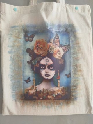 Tote bag con estampado de Catrina .