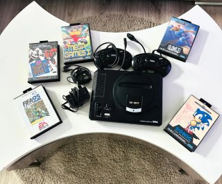 Console Sega Mega Drive con 5 giochi