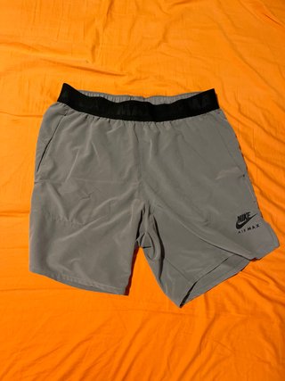 Bermuda Nike Air Max Gris