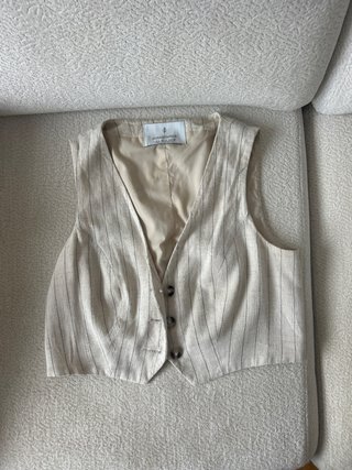Chaleco Stradivarius Rayas Beige