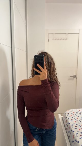 Top Zara burgundy