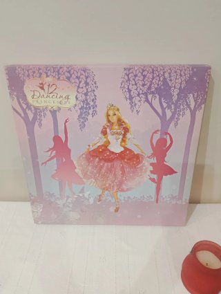 Cuadro Barbie 12 Princesas Bailarinas 40x40