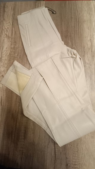 Pantalón Beige