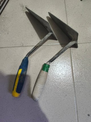 Set de 2 Paletas de Albañilería Bellota