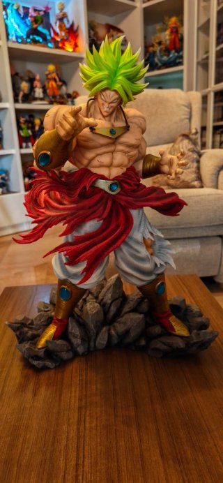 Statua di Broly di Dragon Ball in resina dello studio Break Studio in scala 1/6. Come nuova con le sue due scatole.