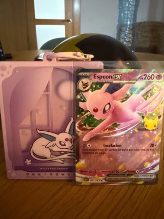 Portatarjetas Espeon y Carta Pokémon