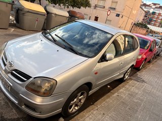 Nissan Almera 2000