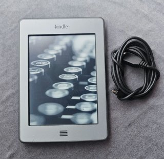 Kindle Touch 4.ª Generación 3GB + Cable