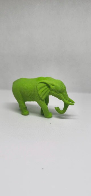 Figura de Elefante Verde