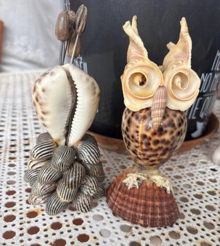 Set de 2 Figuras Artesanales de Conchas