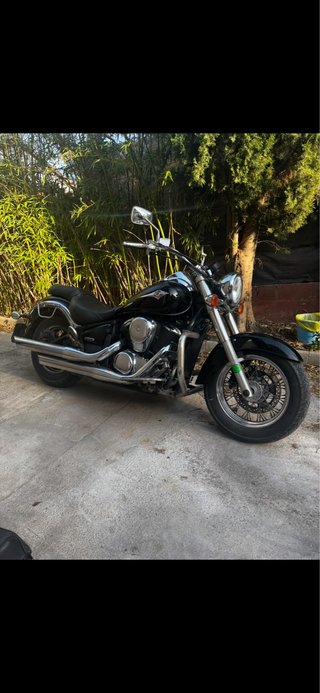 Kawasaki Vulcan 900