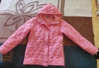 Chaqueta Rosa Benetton con Capucha