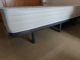 Conjunto de Cama: Colchón 135x200cm, Somier y Almo