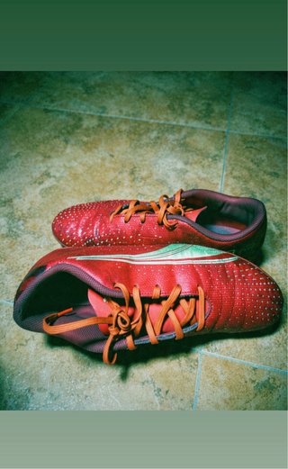 Botas de Fútbol Puma Rojas