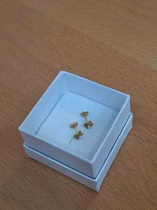 Pendientes de Oro 18k con Perla